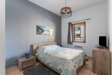 Maison charmante à Uzès avec accès à piscine partagée - Photo 1