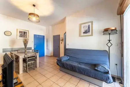 Maison charmante à Uzès avec accès à piscine partagée - Photo 11