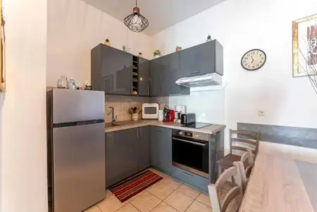 Maison charmante à Uzès avec accès à piscine partagée - Photo 13