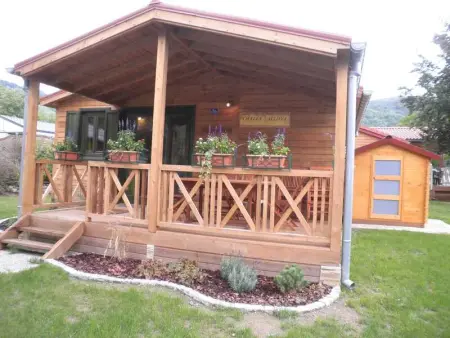 Chalet cosy à Ranspach dans un camping avec piscine partagée - Photo 18