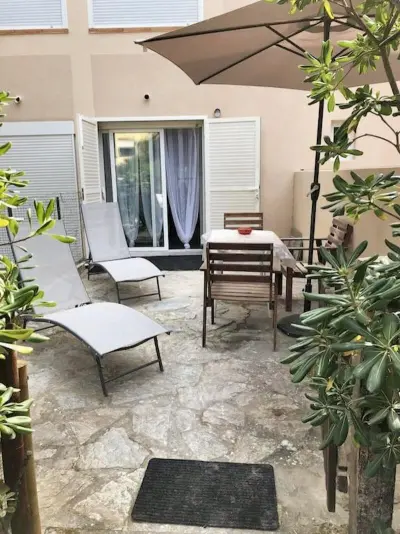 Appartement à Calvi, Appartement confortable à Calvi avec terrasse, 30 m² + parking - L1065201