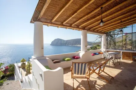 Maison à Lipari, Maison avec jardin et vue sur la mer à Lipari - L1065202