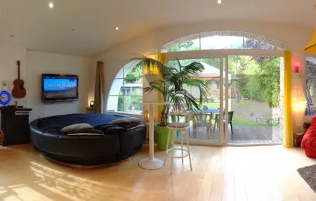 Maison chaleureuse proche de Montluçon avec un grand jardin - Photo 10