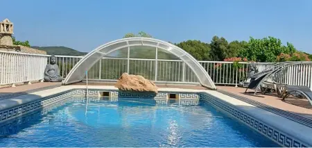 Villa à Querol, Villa spacieuse à Querol avec piscine privée et jacuzzi - L1065301