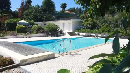 Maison à Vandoma, Maison cosy avec piscine à Vandoma, 50 m² - L1065318