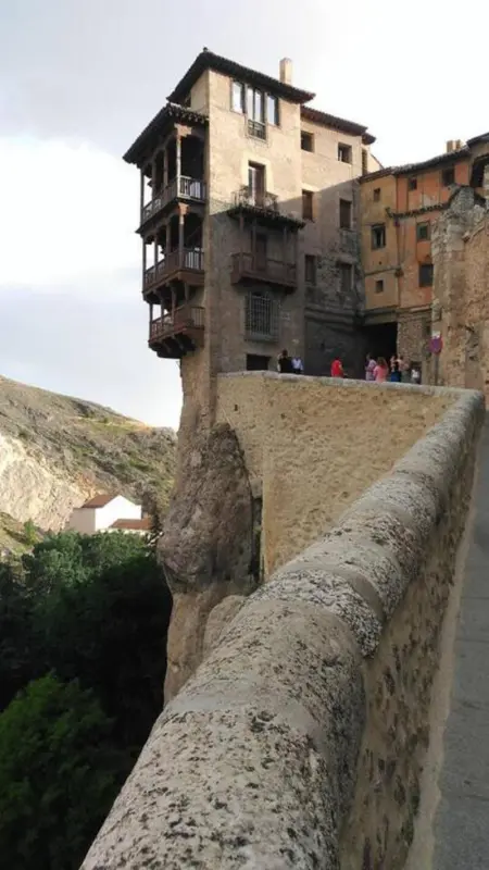 Wohnung stilvoll in Cuenca, 80m², Balkon mit Aussicht - Photo 17