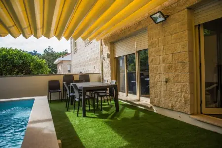 Villa élégante à Porto avec piscine et jacuzzi - Photo 1