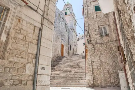 Appartement charmant à Vieste avec balcon et vue sur jardin - Photo 14