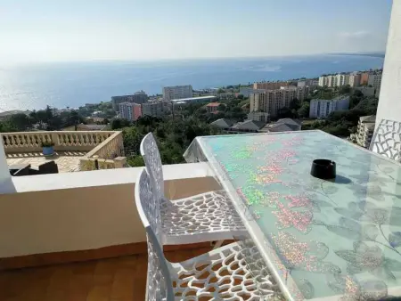 Appartement Vue Mer à Bastia, terrasse et piscine privée. - Photo 4