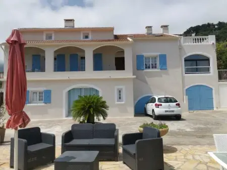 Appartement Vue Mer à Bastia, terrasse et piscine privée. - Photo 8