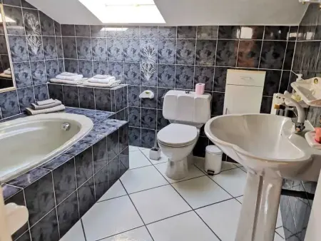 Appartement Vue Mer à Bastia, terrasse et piscine privée. - Photo 30