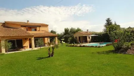 Villa spacieuse à Cavaillon avec piscine privée - Photo 15