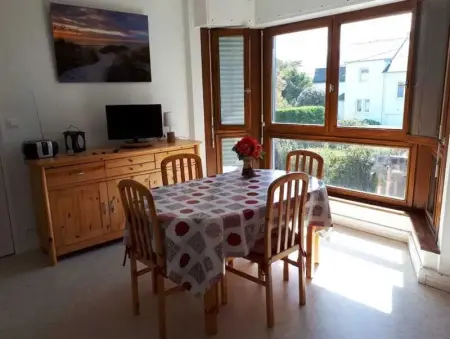 Appartement à Saint Malo, Appartement charmant à Saint-Malo avec vue sur jardin - 35 m² - L1065420