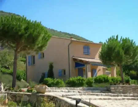 Appartement confortable à La Roche, 90 m² avec piscine partagée ! - Photo 9