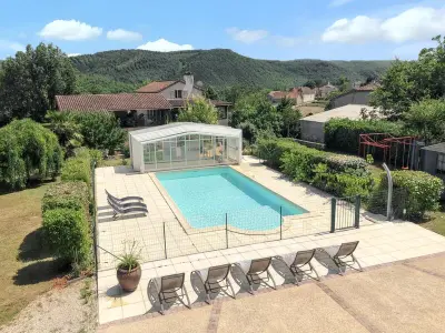 Maison à Saint Géry, Maison charmante avec vue sur la montagne à Saint-Géry + Piscine - L1065441