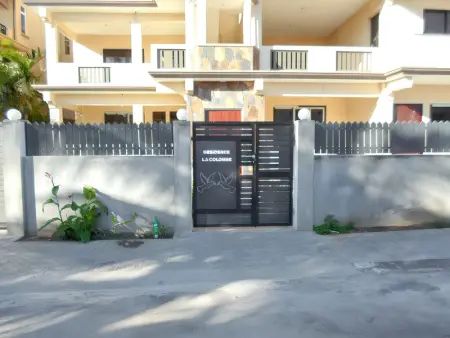 Studio cosy à Trou-aux-Biches 35 m² avec balcon joli jardin - Photo 14