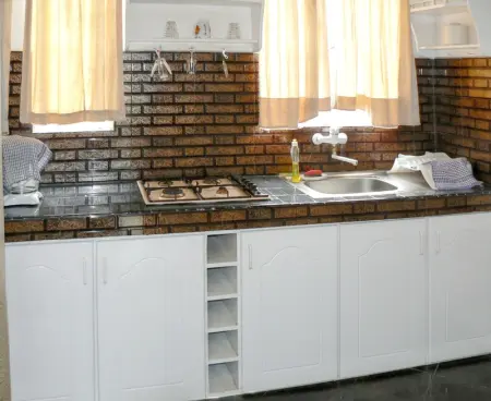 Studio cosy à Trou-aux-Biches 35 m² avec balcon joli jardin - Photo 19