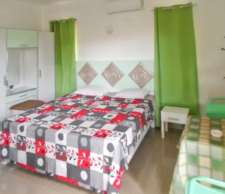 Studio cosy à Trou-aux-Biches 35 m² avec balcon joli jardin - Photo 23