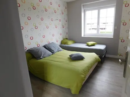 Maison accueillante à Mouterre-Silly avec jardin et cheminée - Photo 6