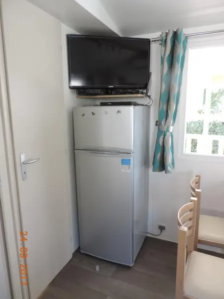 Bungalow Confort Gastes Jacuzzi, Bungalow 6 personnes à Gastes - Photo 2