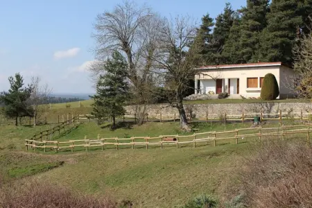 Maison à Langogne, Maison chaleureuse à Langogne avec vue sur montagne - L1065557