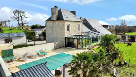 Maison à Saint Germain du Pert, Maison confortable à Saint-Germain-du-Pert avec piscine privée - L1065575