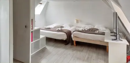 Maison confortable à Saint-Germain-du-Pert avec piscine privée - Photo 33