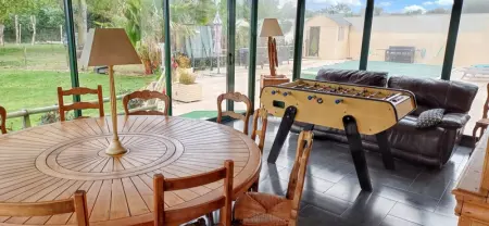 Maison confortable à Saint-Germain-du-Pert avec piscine privée - Photo 36