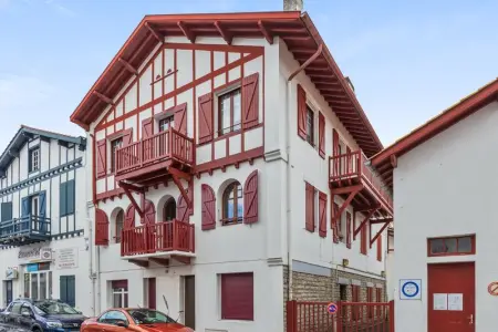 Appartement à Saint Jean de Luz, Appartement confortable Saint-Jean-de-Luz 62 m² balcon pratique - L1065587