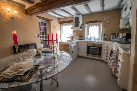 Maison de charme à Arçay avec jacuzzi, Maison 2 personnes à Arçay - Photo 4