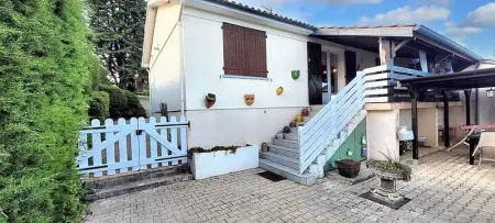Maison à Veyras, Maison paisible à Veyras avec piscine privée et vue montagne - L1065661