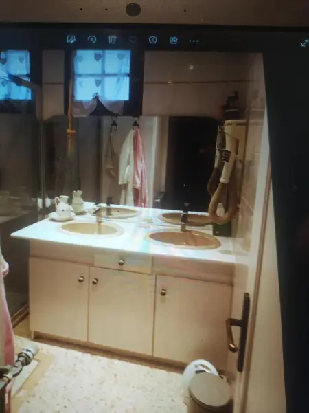 Maison paisible à Veyras avec piscine privée et vue montagne - Photo 12