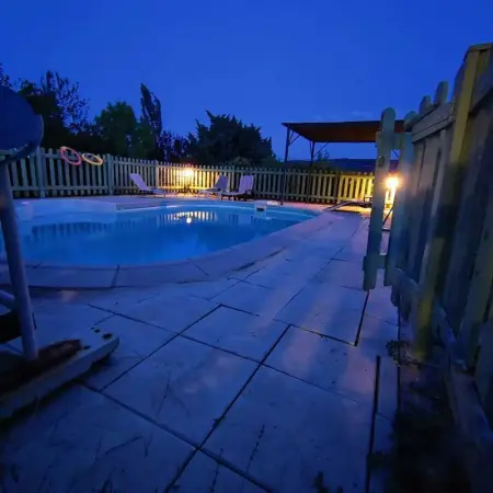 Maison paisible à Veyras avec piscine privée et vue montagne - Photo 17