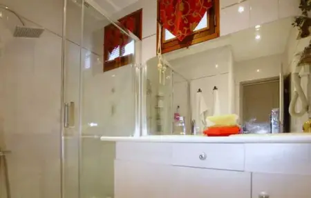 Maison paisible à Veyras avec piscine privée et vue montagne - Photo 29