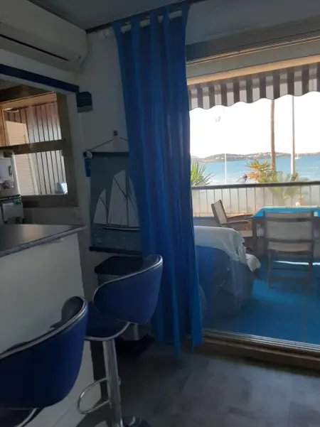 Studio charmant avec vue sur la mer à Bandol - 28 m² - Terrasse - Photo 6