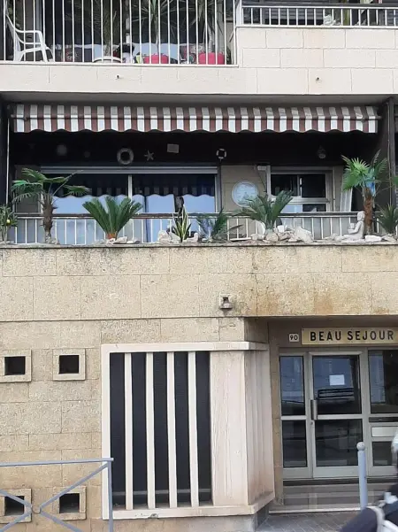 Studio charmant avec vue sur la mer à Bandol - 28 m² - Terrasse - Photo 7