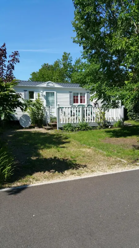 Maison à Biscarrosse, Maison accueillante à Biscarrosse avec piscine et jardin - L1065691