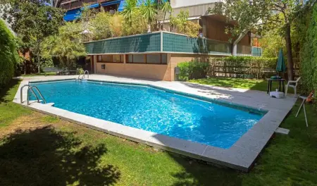 Appartement à Madrid, Studio tranquille à Madrid - 35 m² avec piscine partagée - L1065710