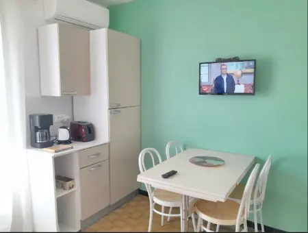 Appartement charmant à Fleury - 30 m² - Vue sur la mer - Photo 1