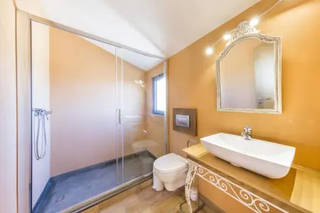 Maison spacieuse avec vue sur la mer à Quelfes, piscine partagée - Photo 22