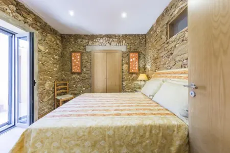 Maison spacieuse avec vue sur la mer à Quelfes, piscine partagée - Photo 28