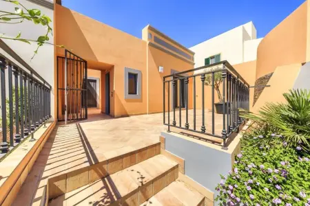 Maison spacieuse avec vue sur la mer à Quelfes, piscine partagée - Photo 30