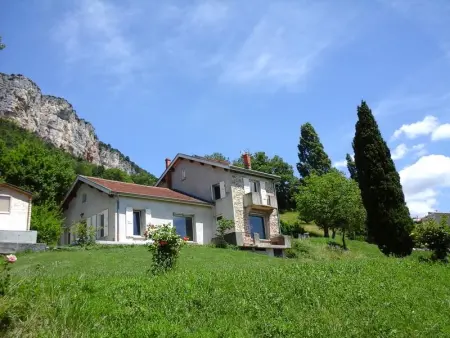 Maison à Plan de Baix, Maison charmante à Plan-de-Baix avec vue montagne. - L1065743