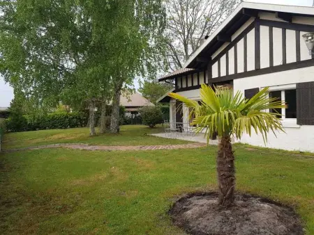 Villa spacieuse à Sainte-Eulalie-en-Born, terrasse, piscine privée - Photo 3