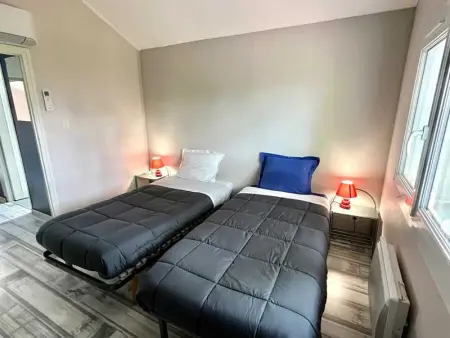 Villa spacieuse à Sainte-Eulalie-en-Born, terrasse, piscine privée - Photo 14