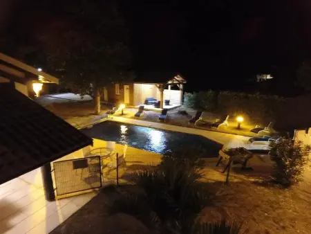 Villa spacieuse à Sainte-Eulalie-en-Born, terrasse, piscine privée - Photo 33