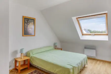 Charmante Maison en Campagne près de Nevez avec Jardin Clôturé - Photo 14