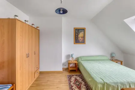 Charmante Maison en Campagne près de Nevez avec Jardin Clôturé - Photo 16