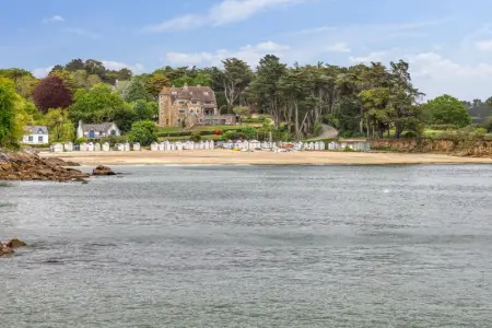 Charmante Maison en Campagne près de Nevez avec Jardin Clôturé - Photo 28