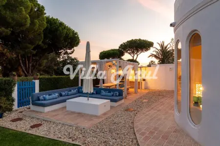 Villa élégante avec piscine privée à Quarteira - Photo 32